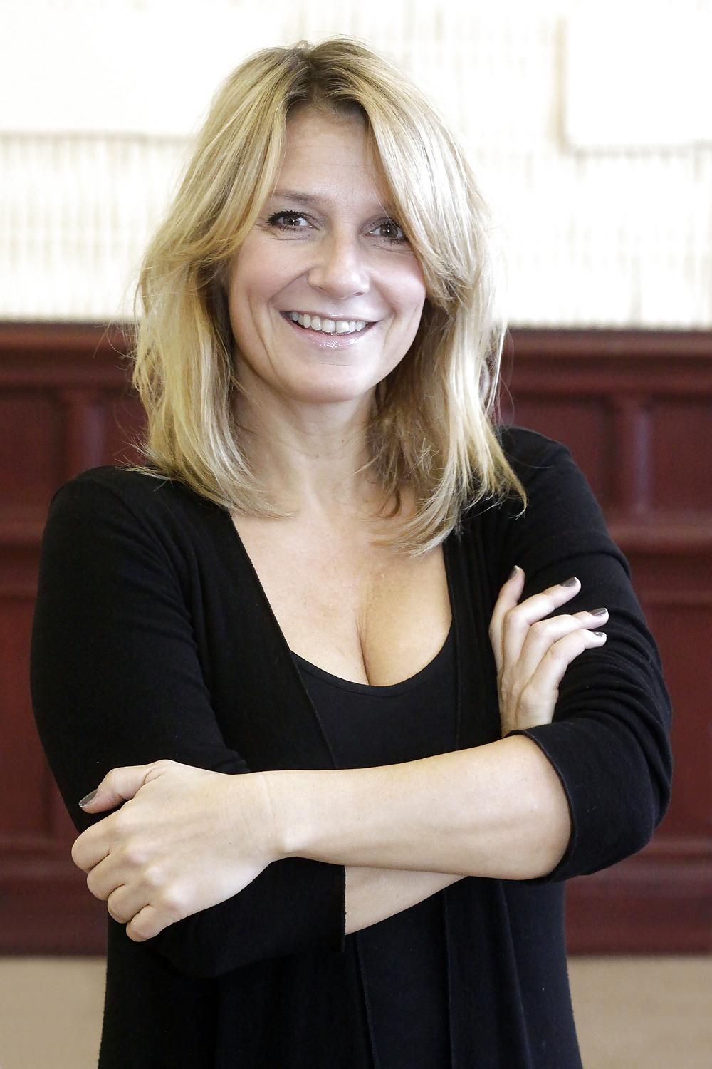 25P Kim Fischer - Mature German TV Star 