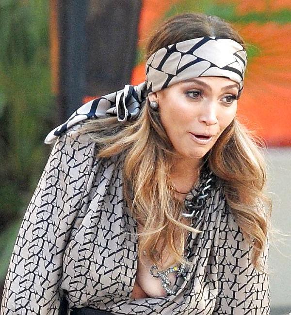 25P Glimpse of celebrities