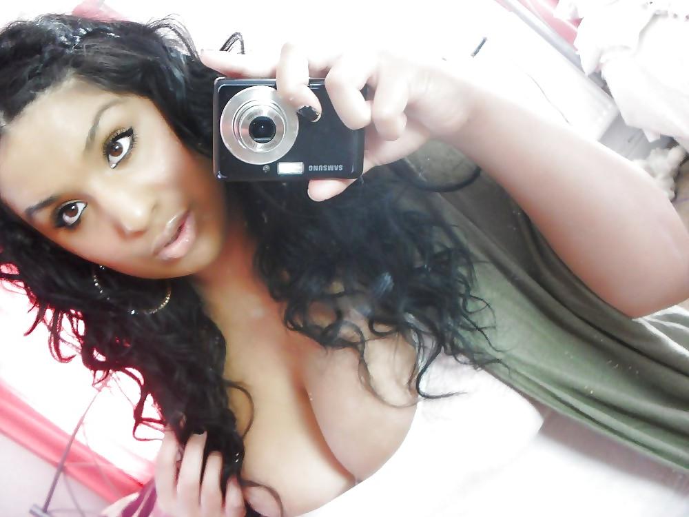 14P Indian or arab girl big Boobs