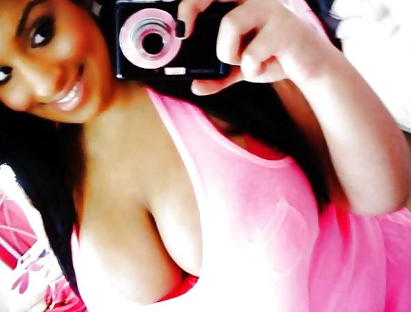 14P Indian or arab girl big Boobs