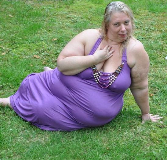 25P Mature ladies