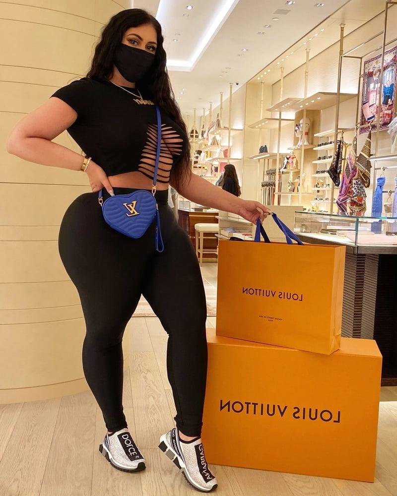 25P usa booty ass tits