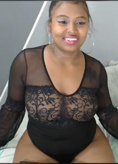 24P Sexy black chick named TONI big boobs