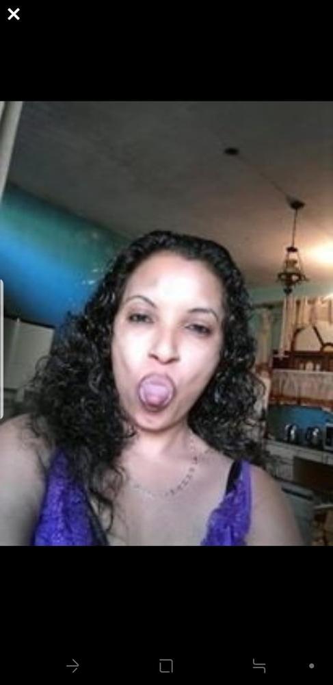 14P Hot sri lankan mom