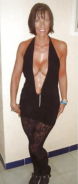 25P MATURES DRESSED LIKE SLUTS 58