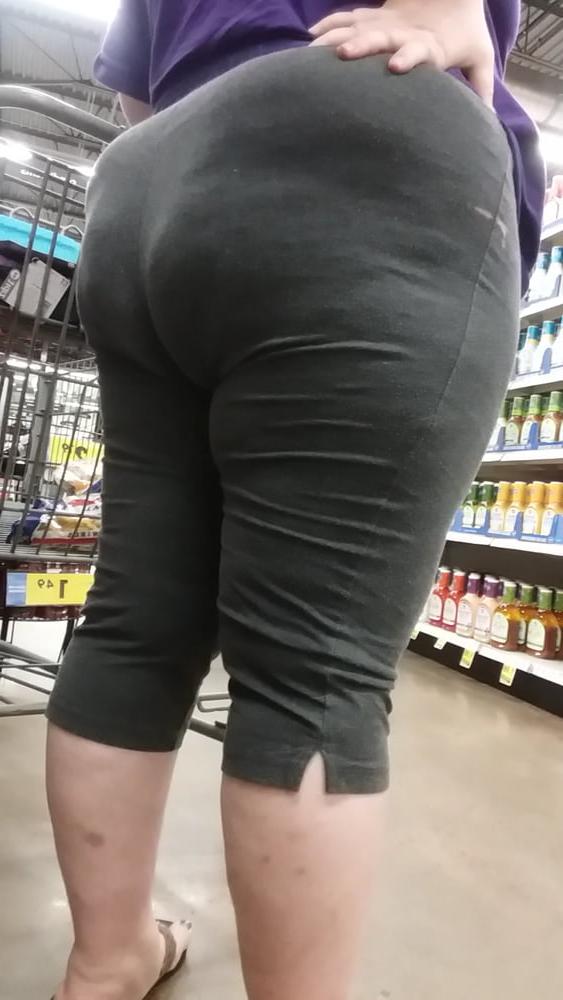 25P Bbw mom phat ass