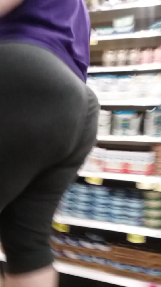 25P Bbw mom phat ass