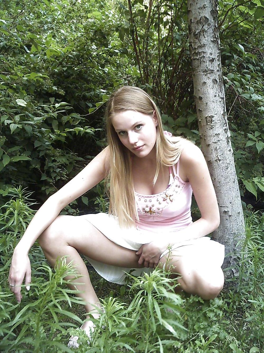 24P GERMAN GIRLS EXPOSED - BEAUTIFUL SUSI