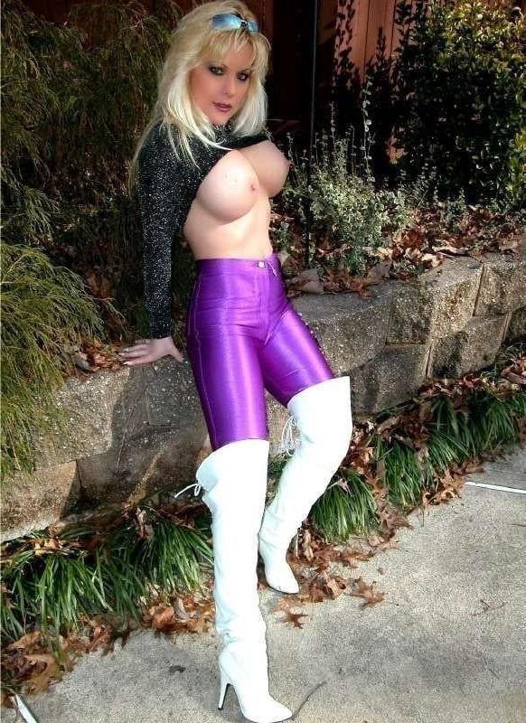 25P Street hookers 6