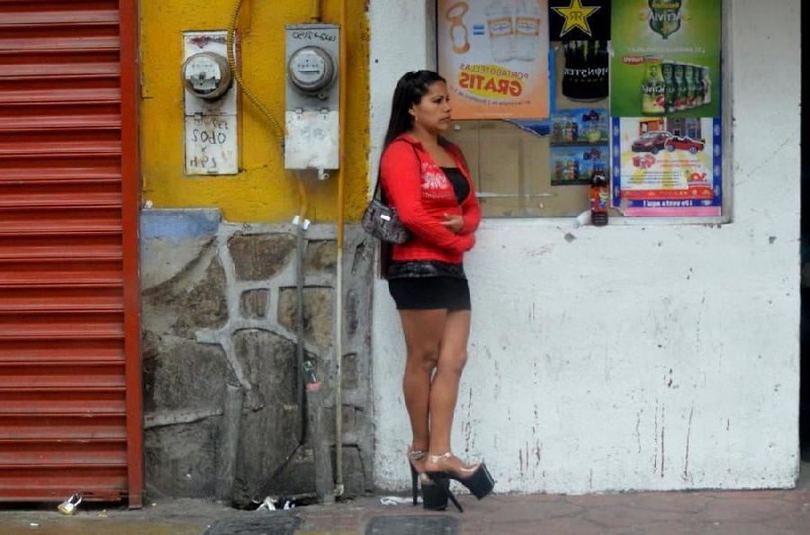 25P Street hookers 6