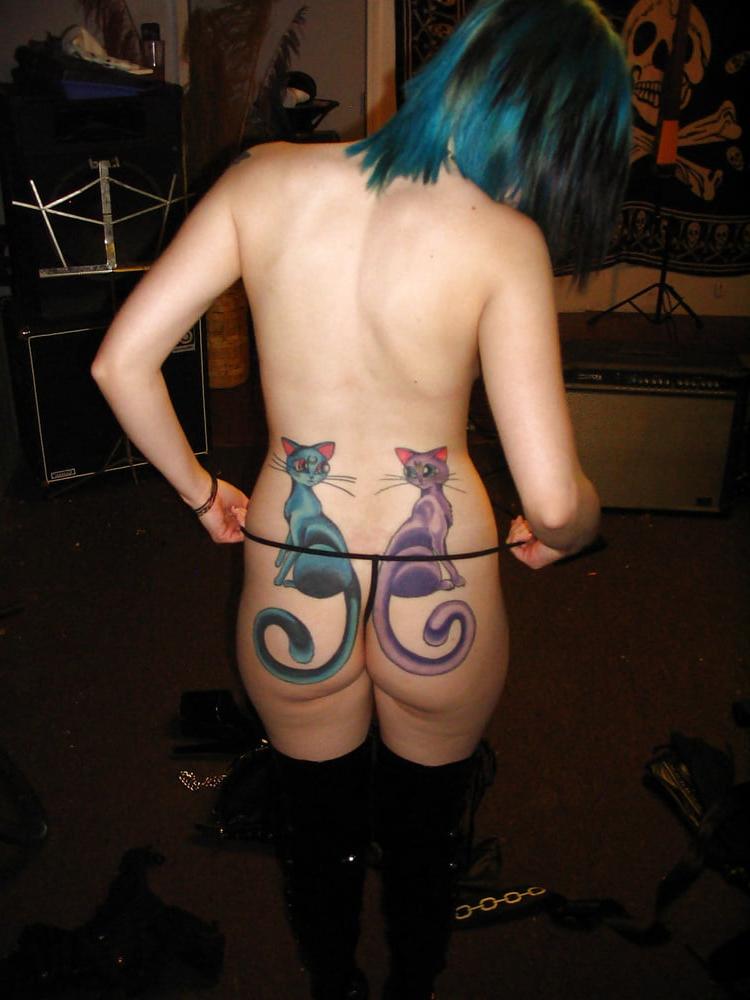 25P Hotwives with tattoos