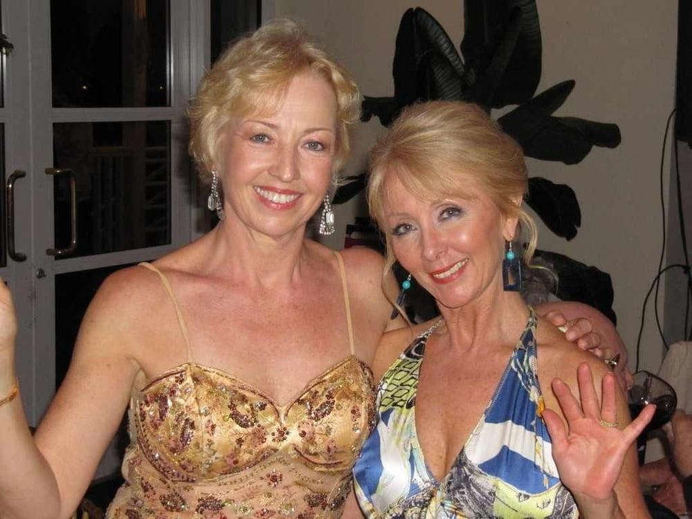 25P Cum target gilf milf mix