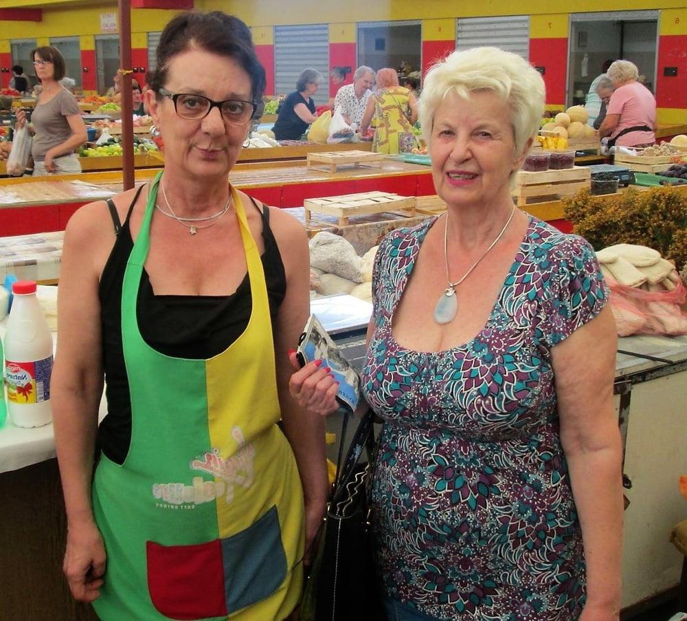 25P Cum target gilf milf mix