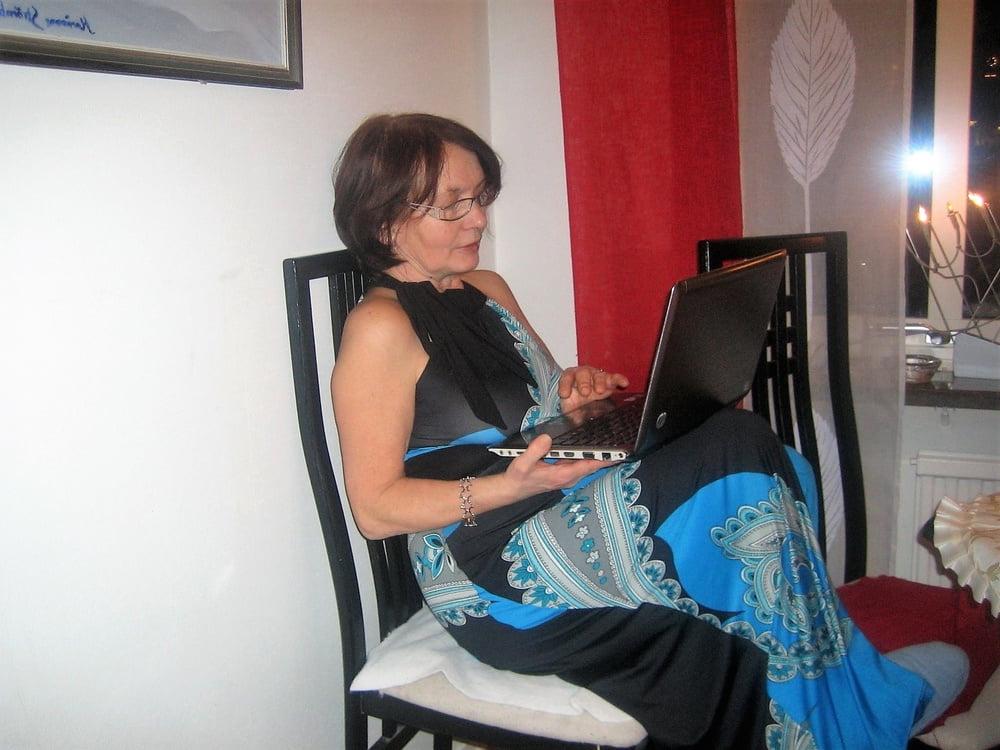 25P Cum target gilf milf mix