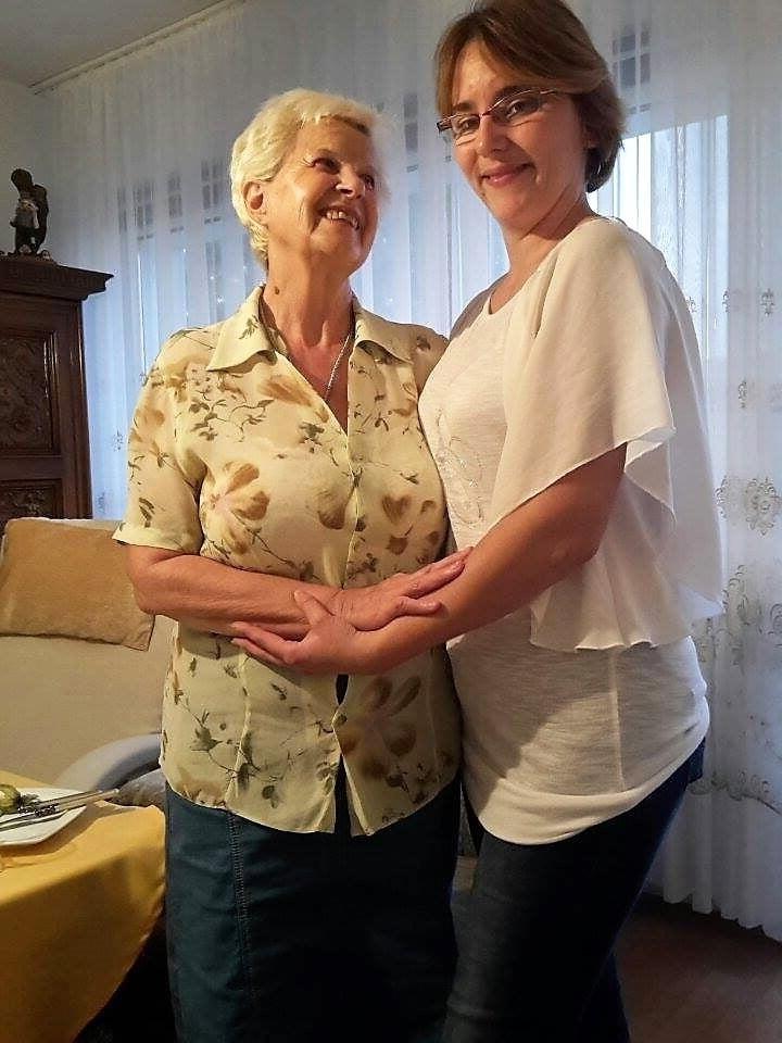 25P Cum target gilf milf mix