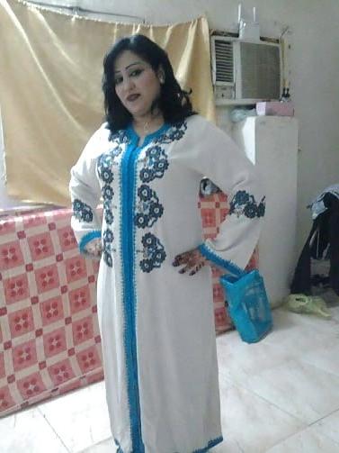 25P FATIMA Arab Mature Hijab Whore BIG BOOBs BBW Slut MILF