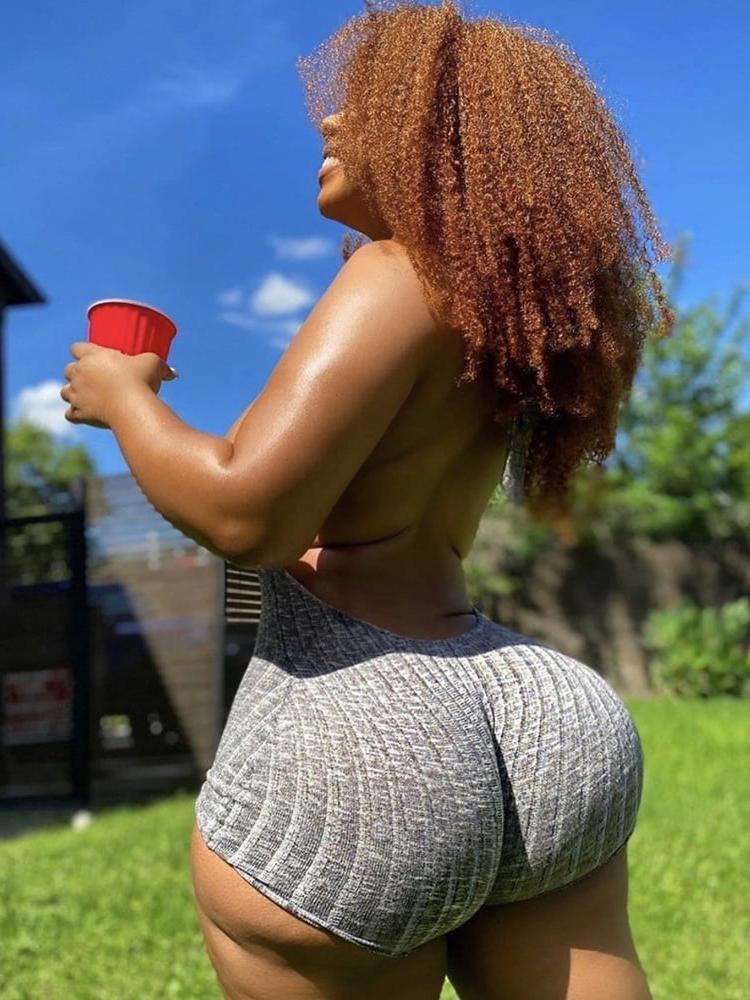 14P Booty World