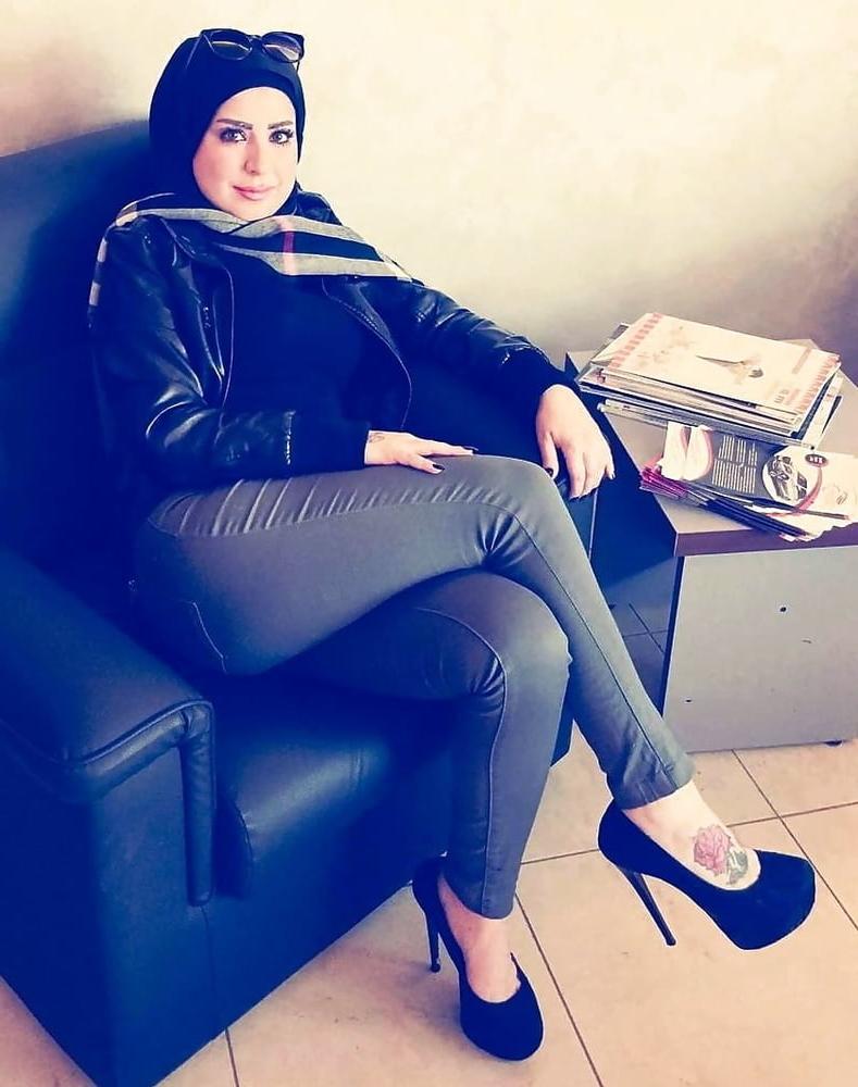 25P hot mom milf