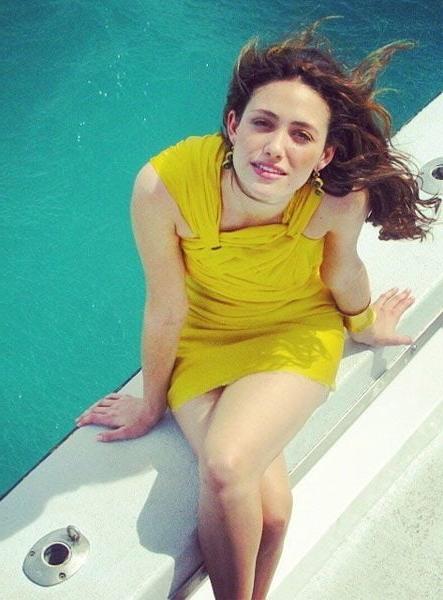 25P Emmy Rossum Cum Target