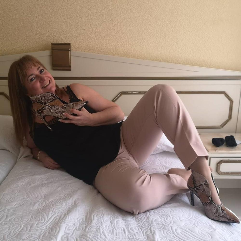 25P 31 milf mom mature