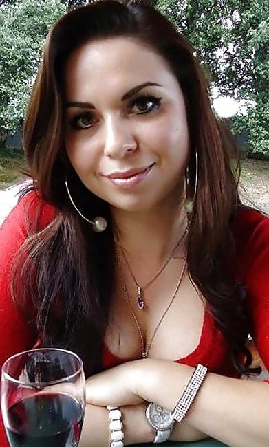25P 31 milf mom mature