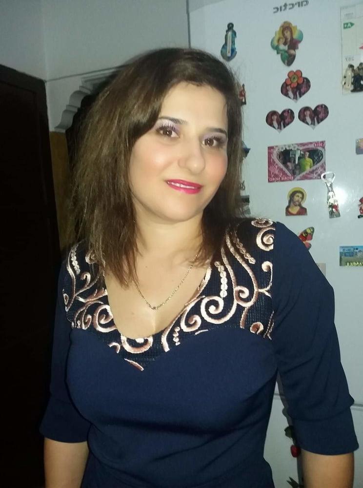 25P 31 milf mom mature