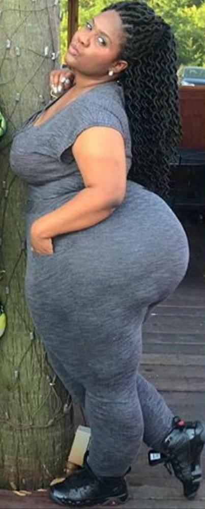 25P Mega chunky huge booty bbw pear Kiamesha