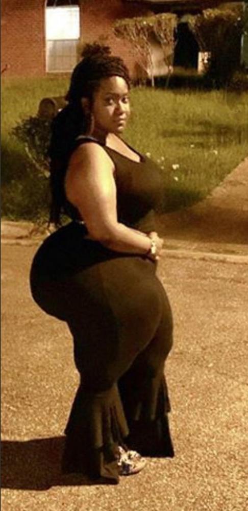 25P Mega chunky huge booty bbw pear Kiamesha