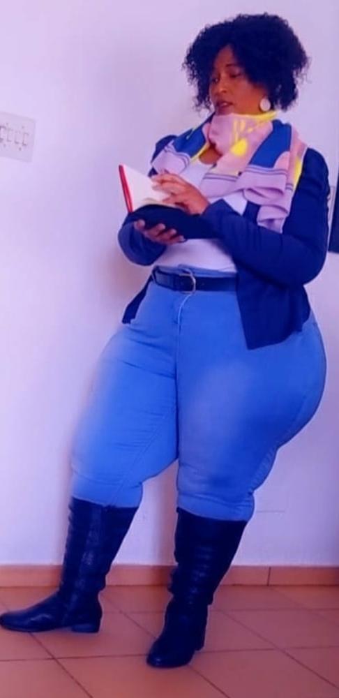 25P Extra wide mega hip big booty sexy pear Makholwa
