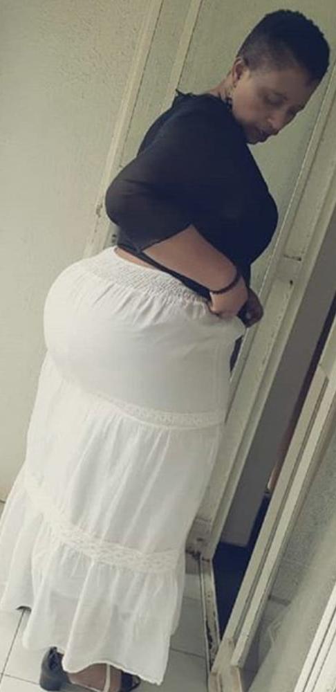 25P Extra wide mega hip big booty sexy pear Makholwa