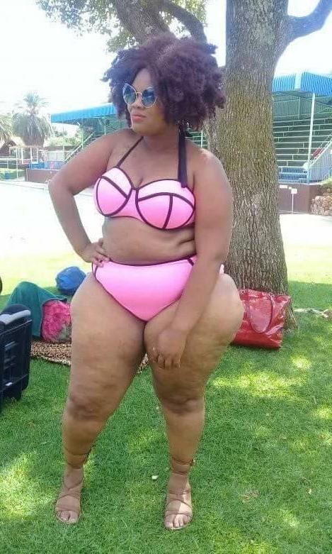 25P Mature ladies
