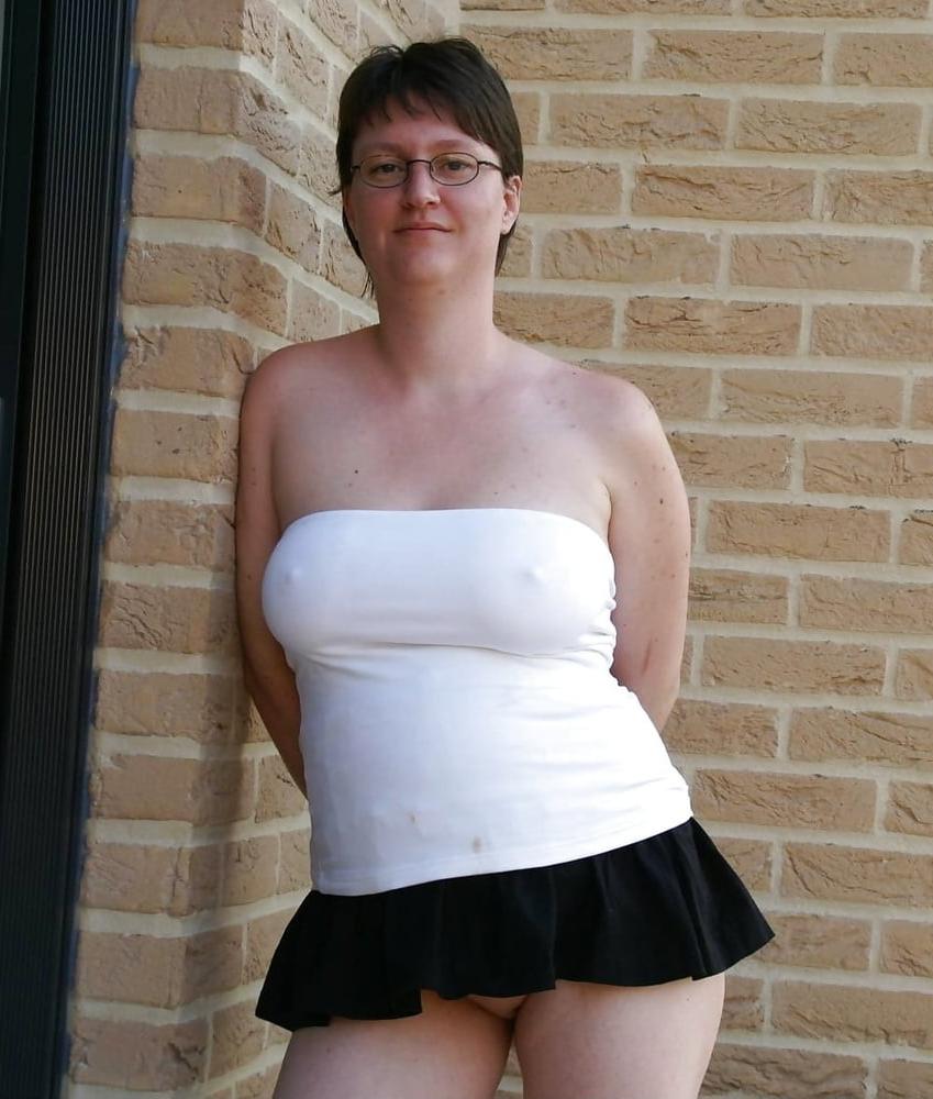 25P MATURES DRESSED LIKE SLUTS 57