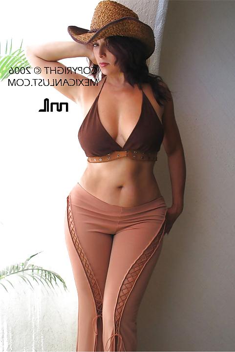25P The most beautifull women on the web