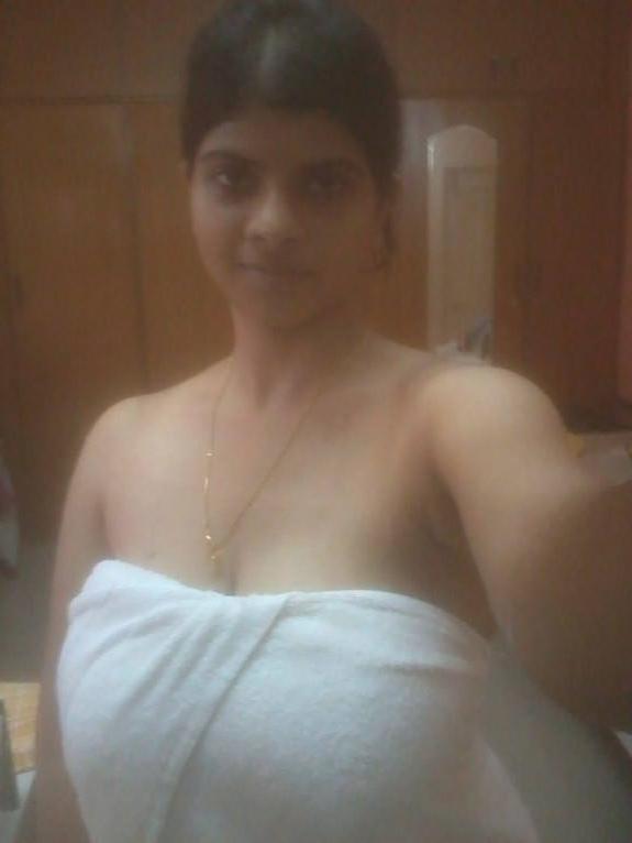 17P desi big boobs wife sonal