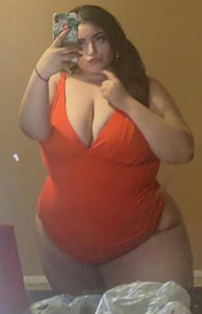 25P White mega big booty bbw pear Ana