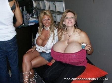 25P BIG FAKE BOOBS