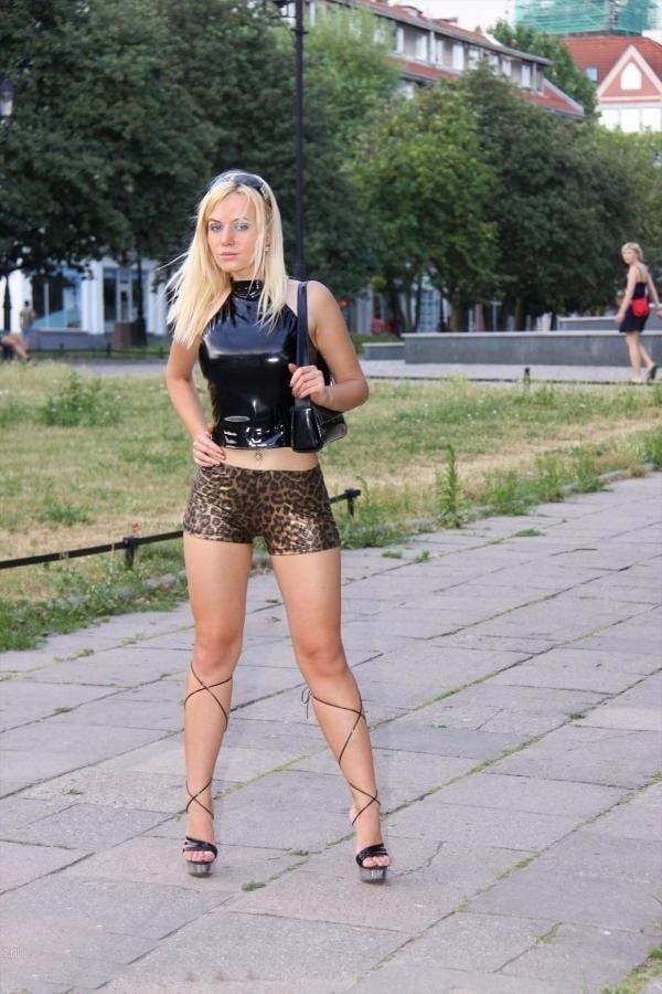 25P Street hookers 3