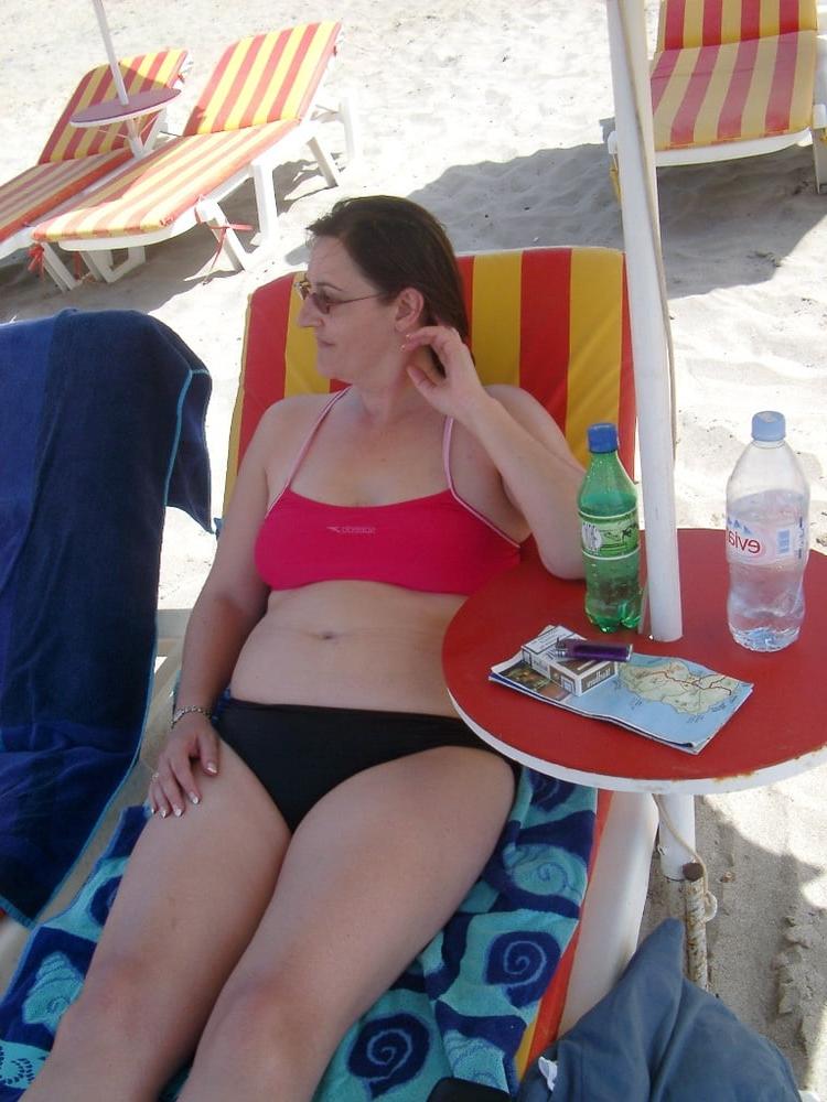 25P Mrs McKay from Crawley UK