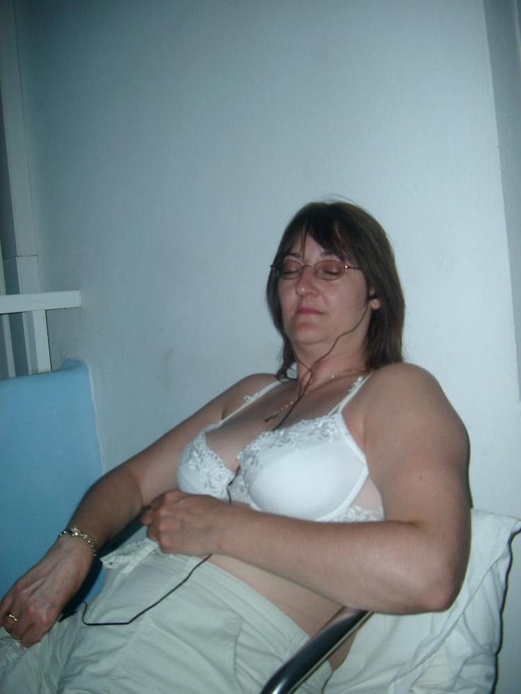 25P Mrs McKay from Crawley UK