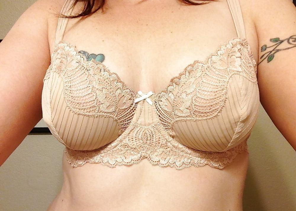 25P Sexy Big Boobs with Bra