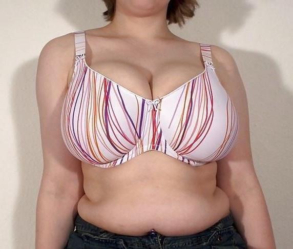 25P Sexy Big Boobs with Bra