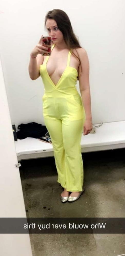25P That's what she posted 31 (Selfie in English)