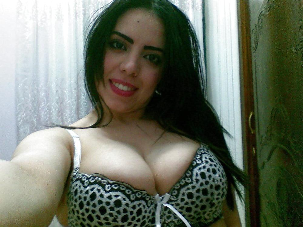 25P Maysaa Arab Egyptian Mature Hijab Whore BIG BOOBS MILF Slut