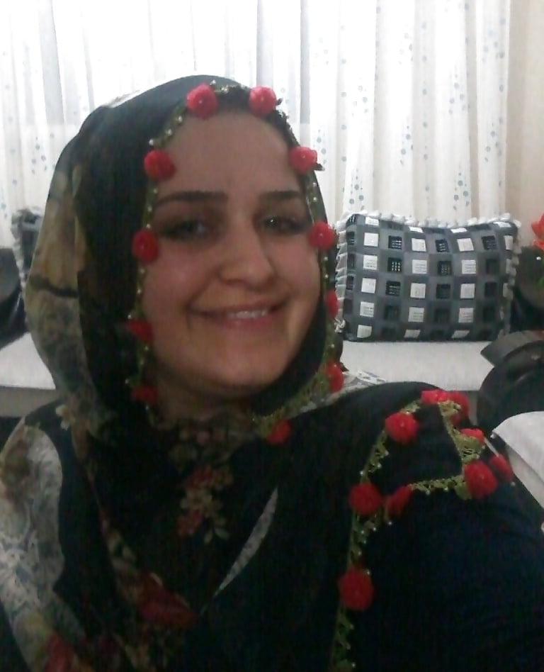 24P RASHA Arab Mature Hijab Whore - BIG BOOBS Sharmoota Slut