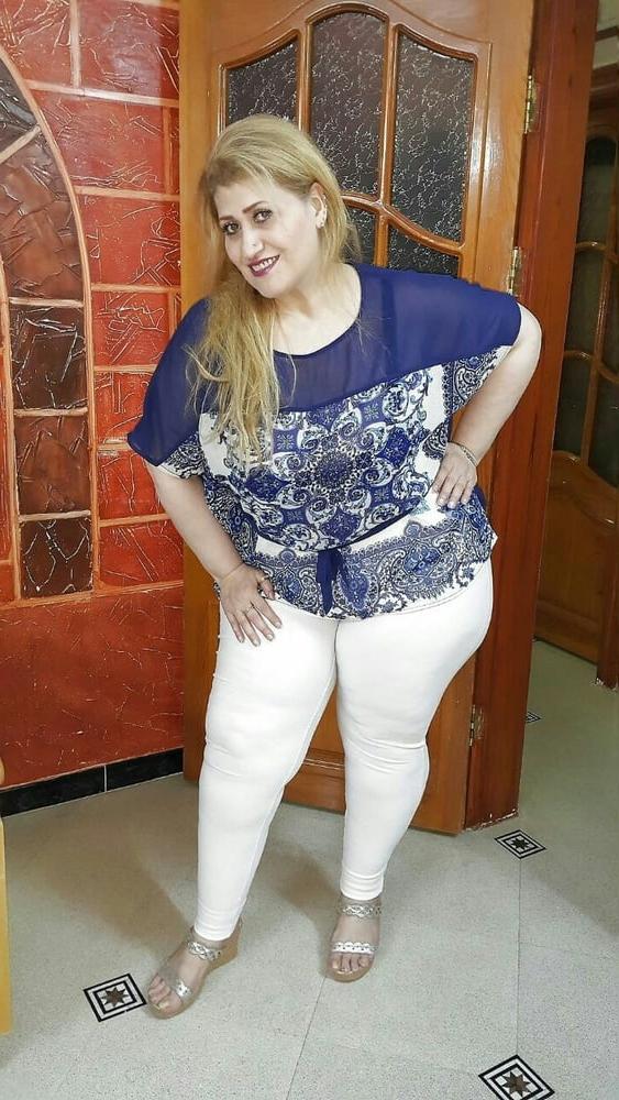 25P The BIGGEST Arab Ass - BIG Booty Hijab BBW MILF Whore