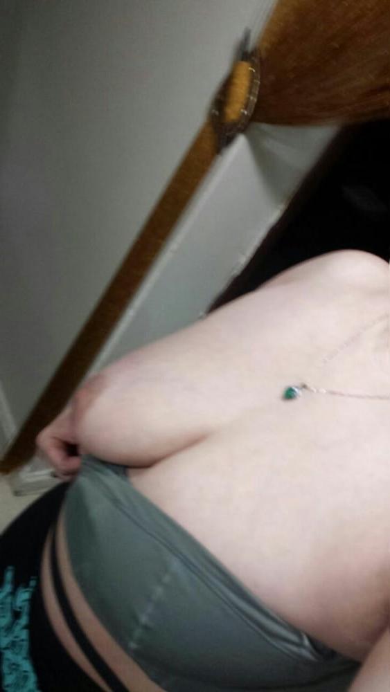 25P The BIGGEST Arab Ass - BIG Booty Hijab BBW MILF Whore