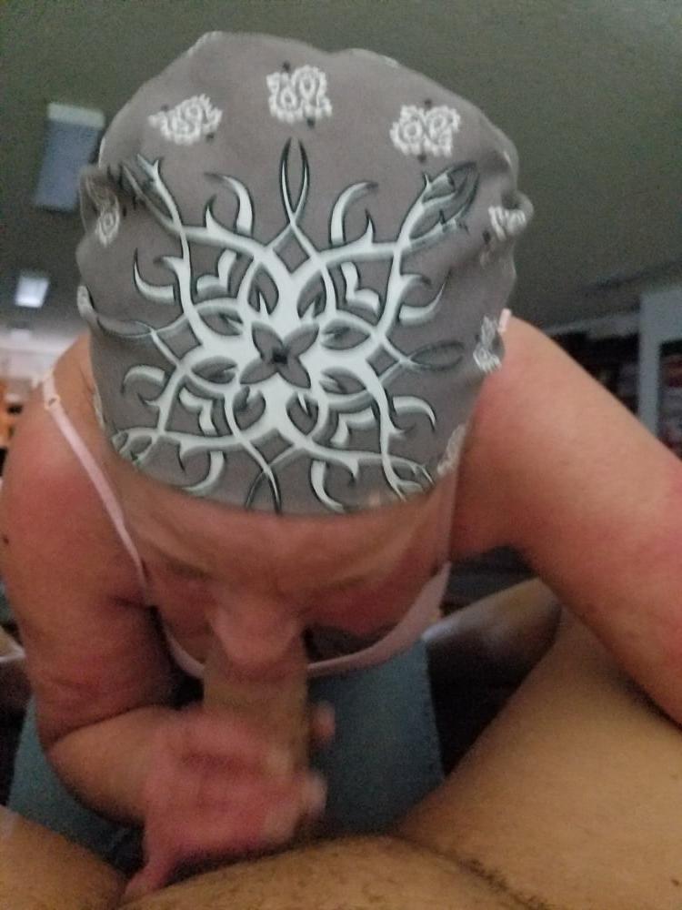 6P Step MOM - Blowjobs !!!!