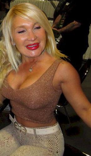 25P MILFs Gilfs reift