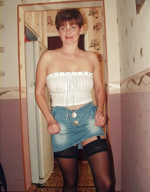 25P MATURES DRESSED LIKE SLUTS 56