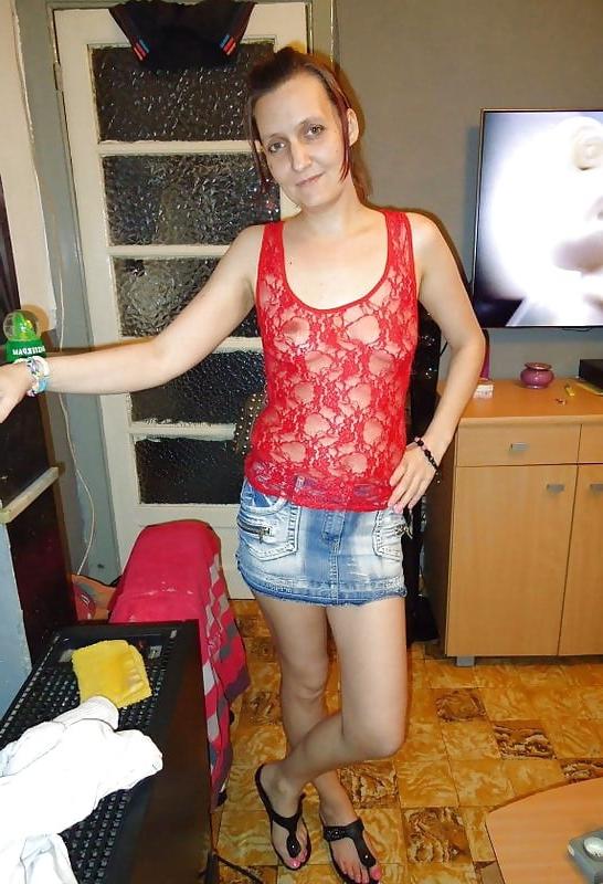 25P MATURES DRESSED LIKE SLUTS 56